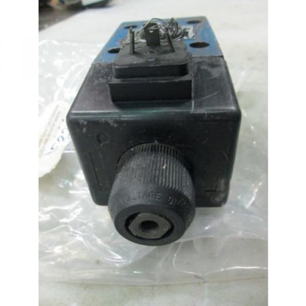Mannesmann Japan Germany Rexroth Spool Type D Directional Control Valve #4WE10D33 (Used) #2 image