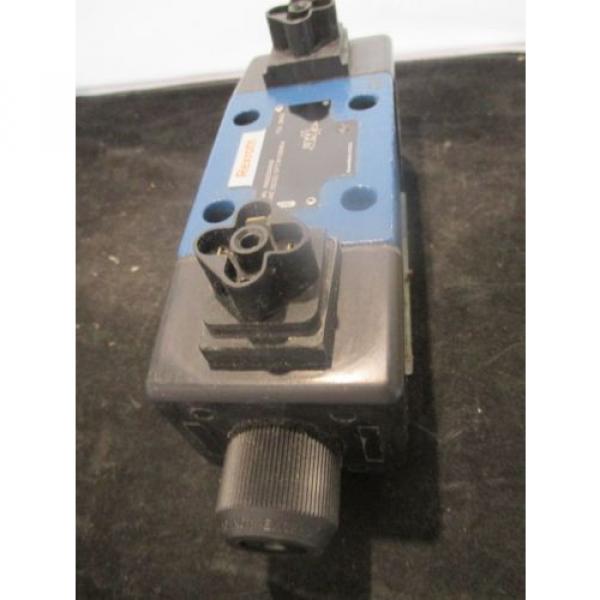 RexRoth Two-Way Directional Spool Valve - P/N: R900594948, Model: 4WE10D33 #4 image