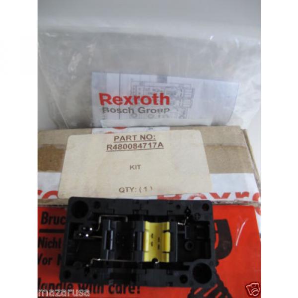 Rexroth R480084717A,  REXROTH R480 084 902 PNEUMATIC VALVE TERMINAL SYSTEM #8 image