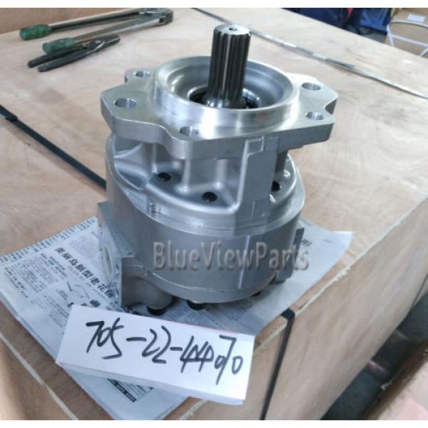 Pilot Gear pump 705-22-44070 for Komatsu Wheel loader WA500-3,WF550-3D equipment #1 image
