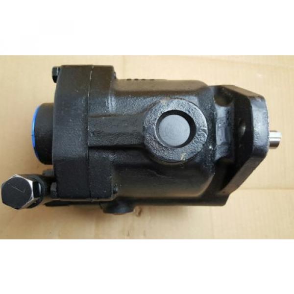VICKERS PVB 10 RSY 30CM11 VARIABLE DISPLACEMENT HYDRAULIC AXIAL PISTON  PUMP #7 image