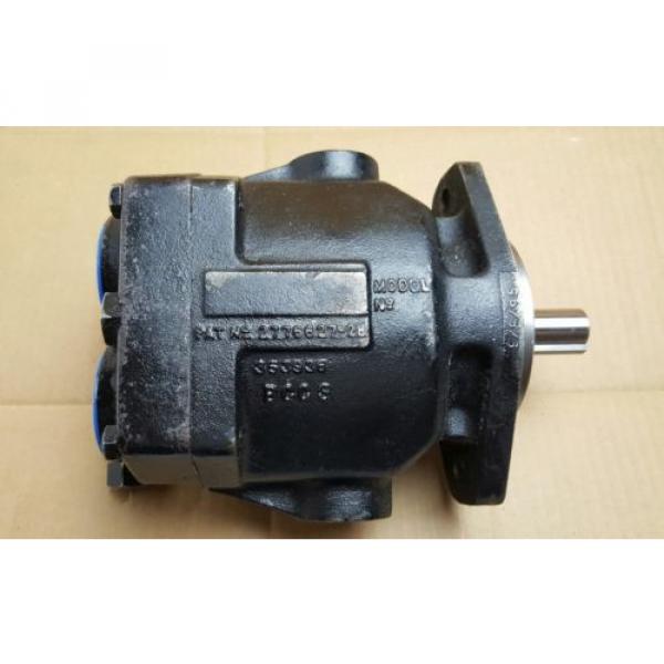 VICKERS PVB 10 RSY 30CM11 VARIABLE DISPLACEMENT HYDRAULIC AXIAL PISTON  PUMP #8 image