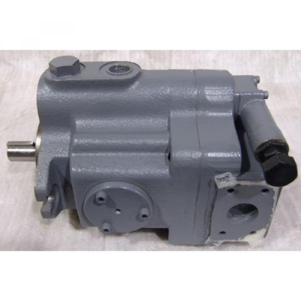 Hydraulic pump Tokimec Vickers PVBQ15 , PVB15 unused #1 image