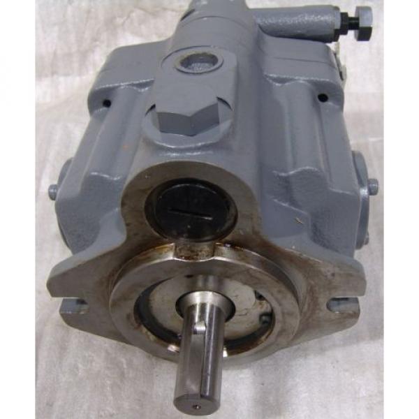 Hydraulic pump Tokimec Vickers PVBQ15 , PVB15 unused #4 image