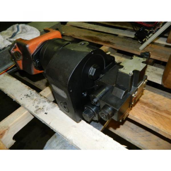 Daikin Hydraulic Pump Motor Unit, # SDM 174-2V2-2-20-069, W/ Valves, Used #2 image