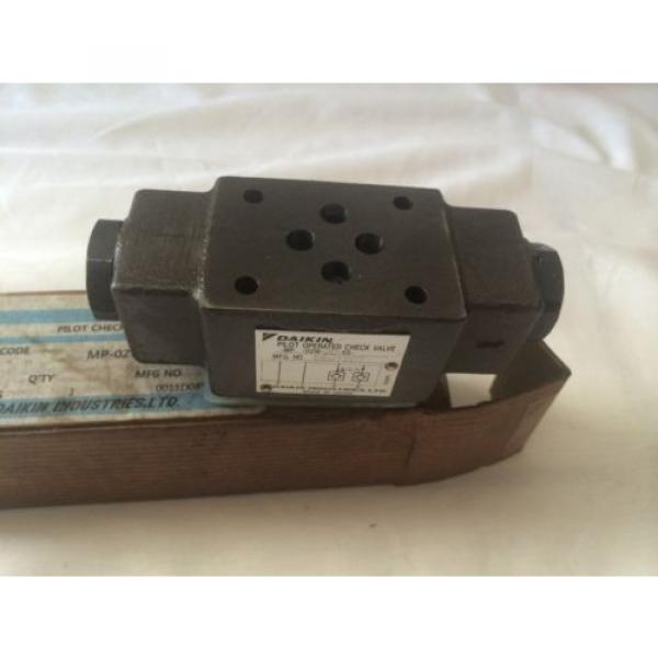 Hydraulic pilot check valve Daikin MP-02W-20-60  origin in the box #4 image
