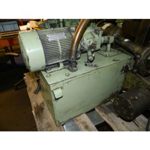 Daikin 2 HP Oil Hydraulic Unit, # Y473063-1, Daikin Pump # V15A1R-40Z, Used #1 image