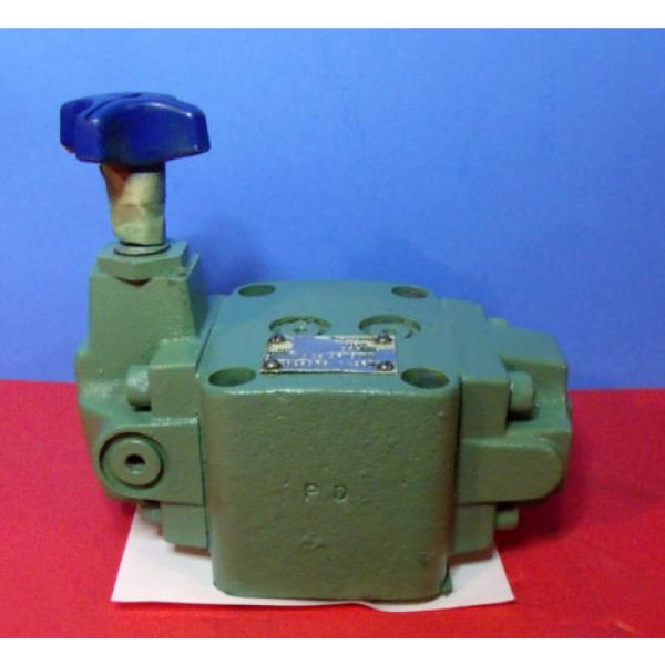 Sperry Vickers Pressure Reducing Valve XG 06 3F 30 Min to 2850 psi         [357] #1 image