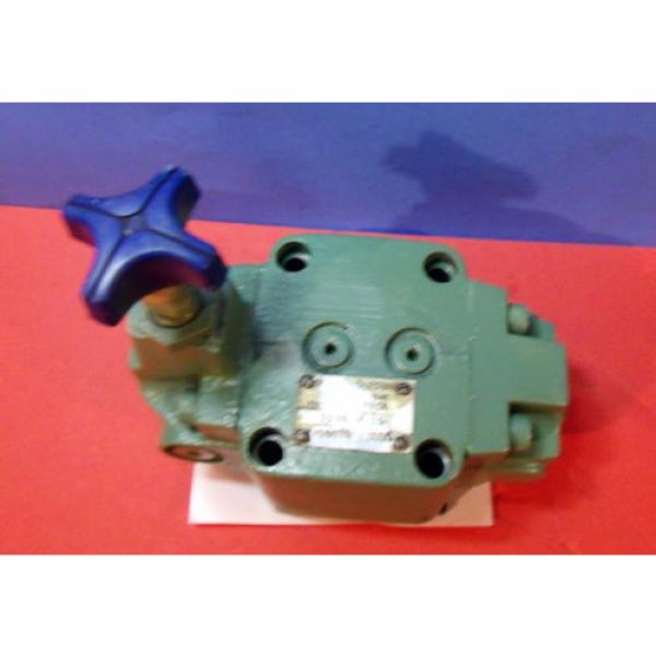 Sperry Vickers Pressure Reducing Valve XG 06 3F 30 Min to 2850 psi         [357] #2 image