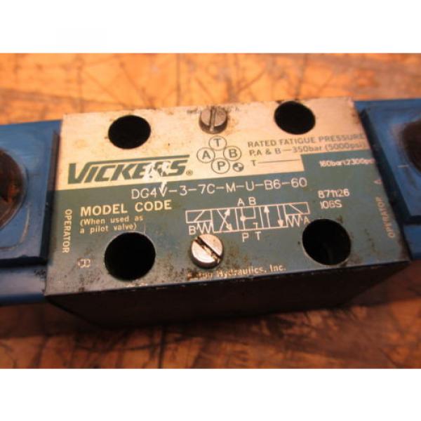 Vickers DG4V-3-7C-M-U-B6-60 Hydraulic Valve 871126 Coils B 507833 #2 image