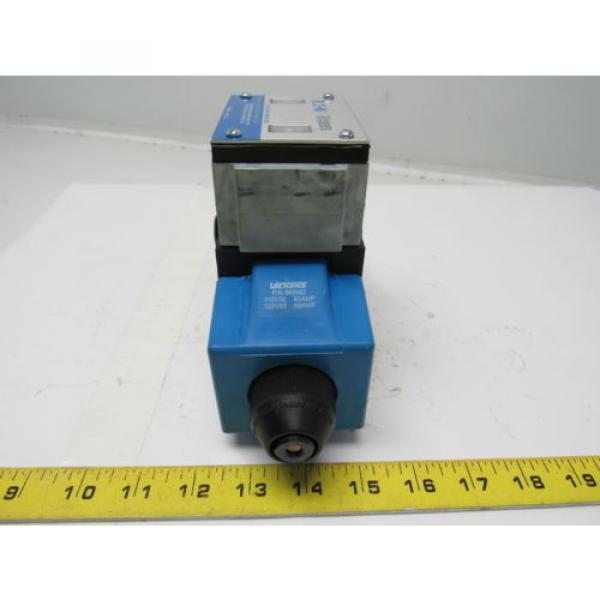 Vickers 02-127554  PA5DG4S4-LW-012N-B-60 Hydraulic Directional Control Valve #2 image