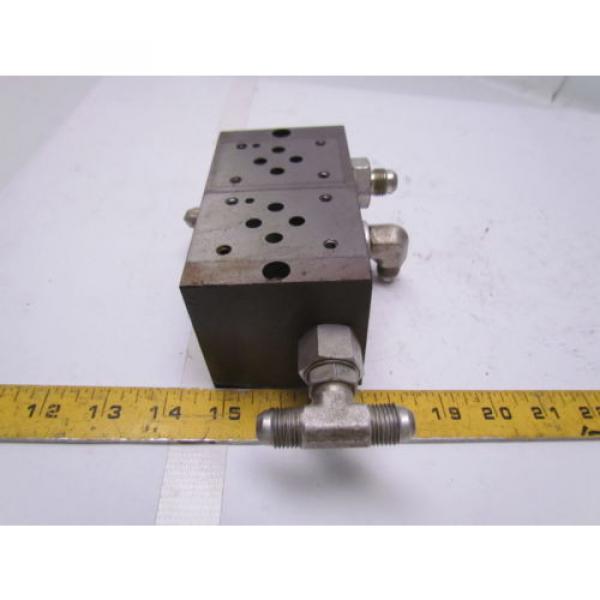 Vickers DGMS-3-2E-10-S 2 station hydraulic subplate port size SAE 3/4-16 UNF-2B #2 image