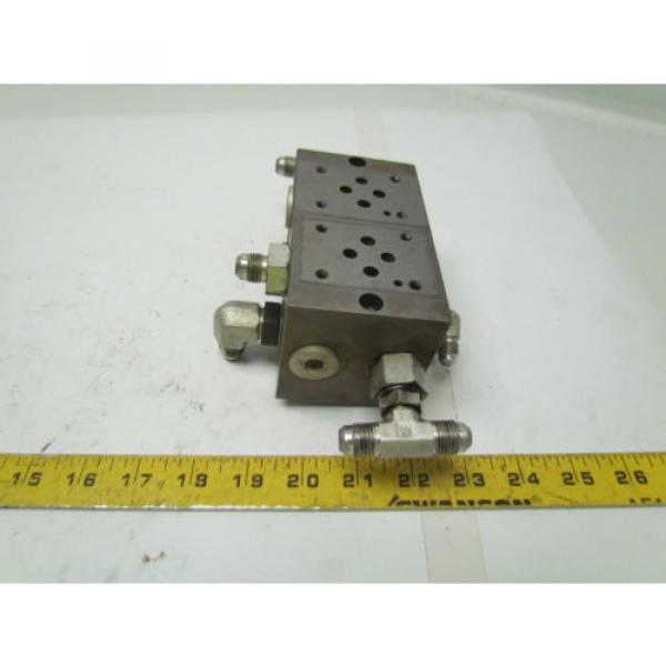 Vickers DGMS-3-2E-10-S 2 station hydraulic subplate port size SAE 3/4-16 UNF-2B #4 image