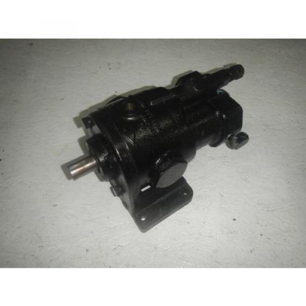 Delavan PV4290R-30009-3 Hydraulic Pressure Compensated Piston Pump #1 image